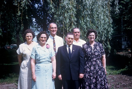 Lawrence Bryant family pic, Class of 1932