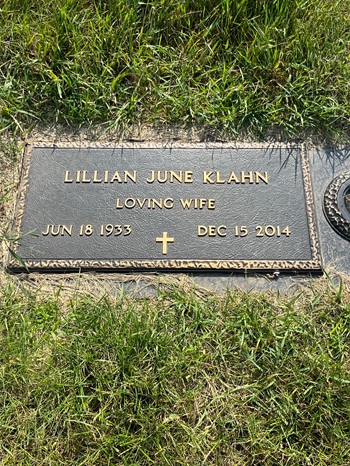 Lillian June Voke Klahn gravestone, Class of 1950