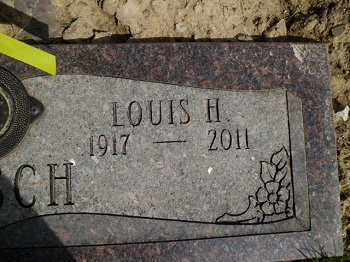 Louis Niksch gravestone, Class of 1935