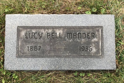 Lucy Mander gravestone, Class of 1907