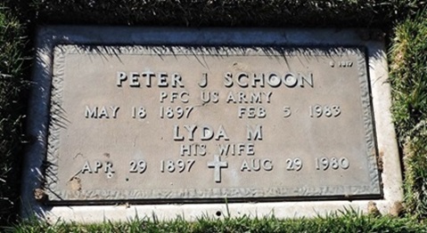 Lyda Fulton Schoon gravestone, Class of 1915