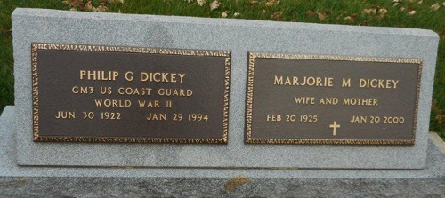 Marjorie (Marge) Fleck Dickey gravestone, Class of 1943