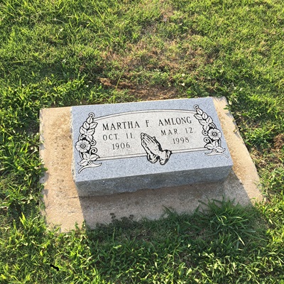 Martha Amlong gravestone, Class of 1926