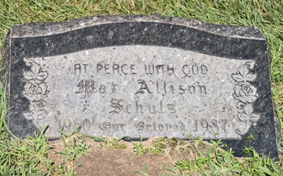 Max Schulz gravestone, Class of 1979