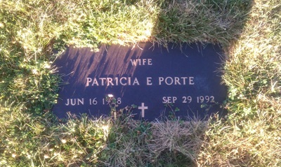 Patricia Katis Porte gravestone, Class of 1946