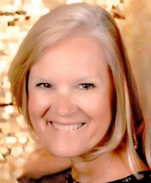 Paula Dault Hale obit pic, Class of 1982