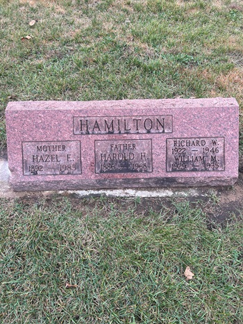 Richard Hamilton gravestone, Class of 1942