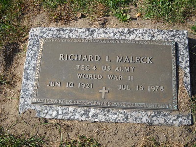 Richard Maleck gravestone, Class of 1940