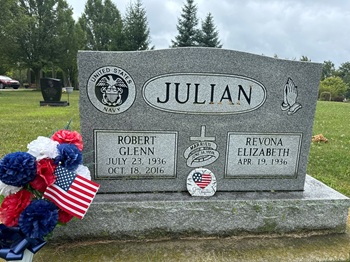 Robert (Bob) Julian gravestone, Class of 1954