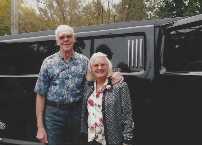 Roberft and Maxine Hutchens, Class of 1951