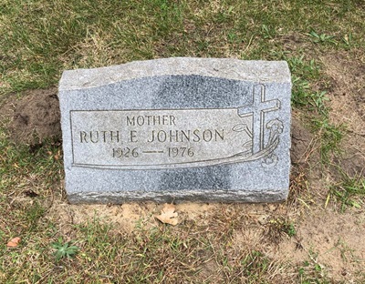 Ruth Albers Johnson gravestone, Class of 1946