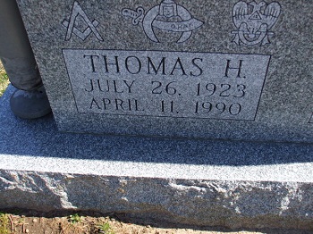 Thomas Record gravestone, Class of 1941