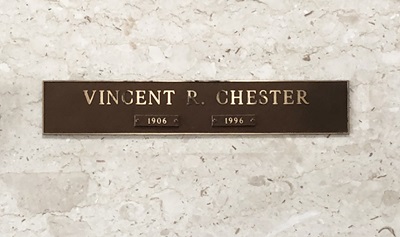 Vincent Chester gravestone, Class of 1925