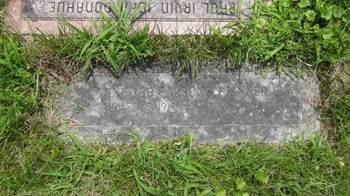 Winifred Parsons Brinker gravestone, Class of 1933